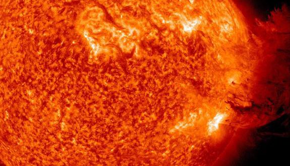 sun-coronal-mass-ejection-sdo