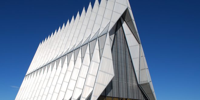 US_Air_Force_Academy_Chapel